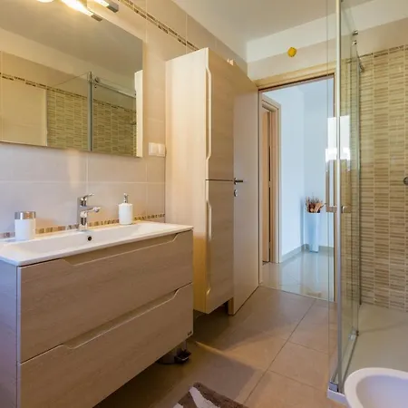 Tonka Roberta Apartament