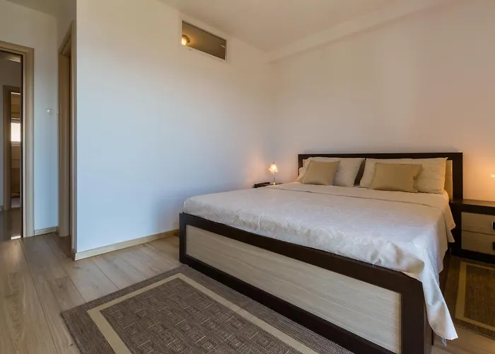 דירה Tonka Roberta