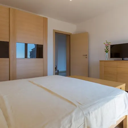 Tonka Roberta Apartament