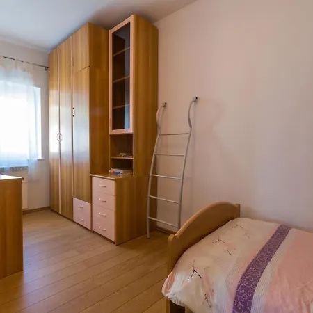 Tonka Roberta Apartment Crikvenica